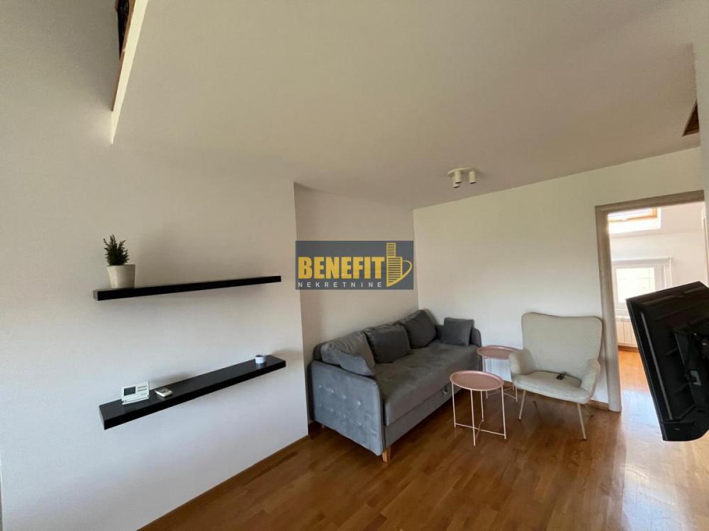 Stan na prodaju u Beogradu, Beograd (centar), trosoban, 58m2, cena 285000 evra