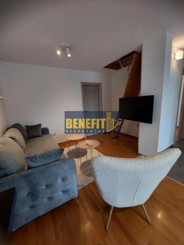 Stan na prodaju u Beogradu, Beograd (centar), trosoban, 58m2, cena 285000 evra