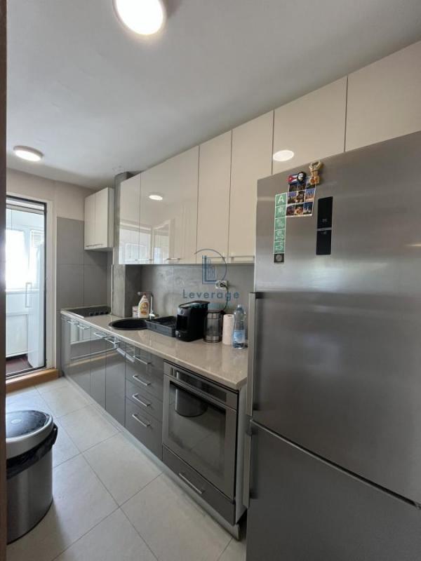 Stan na prodaju u Beogradu, Žarkovo, cetvorosoban, 80m2, cena 255000 evra