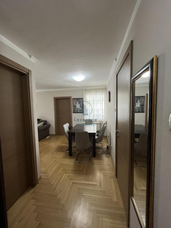 Stan na prodaju u Beogradu, Žarkovo, cetvorosoban, 80m2, cena 255000 evra