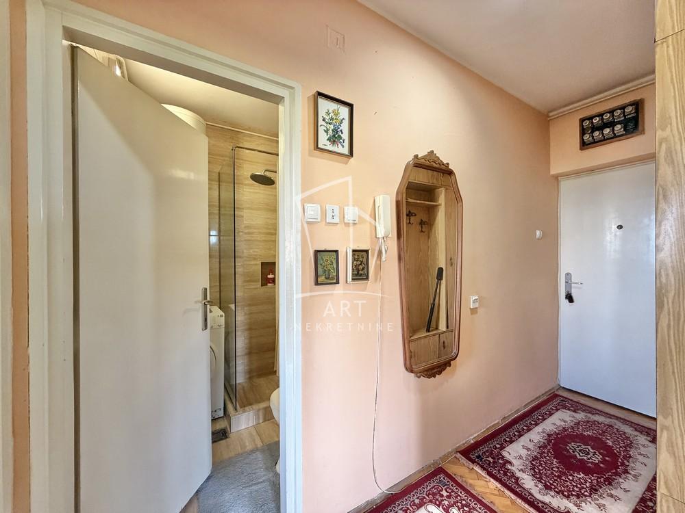 Stan na prodaju u Beogradu, Banovo brdo, dvosoban, 43m2, cena 167000 evra