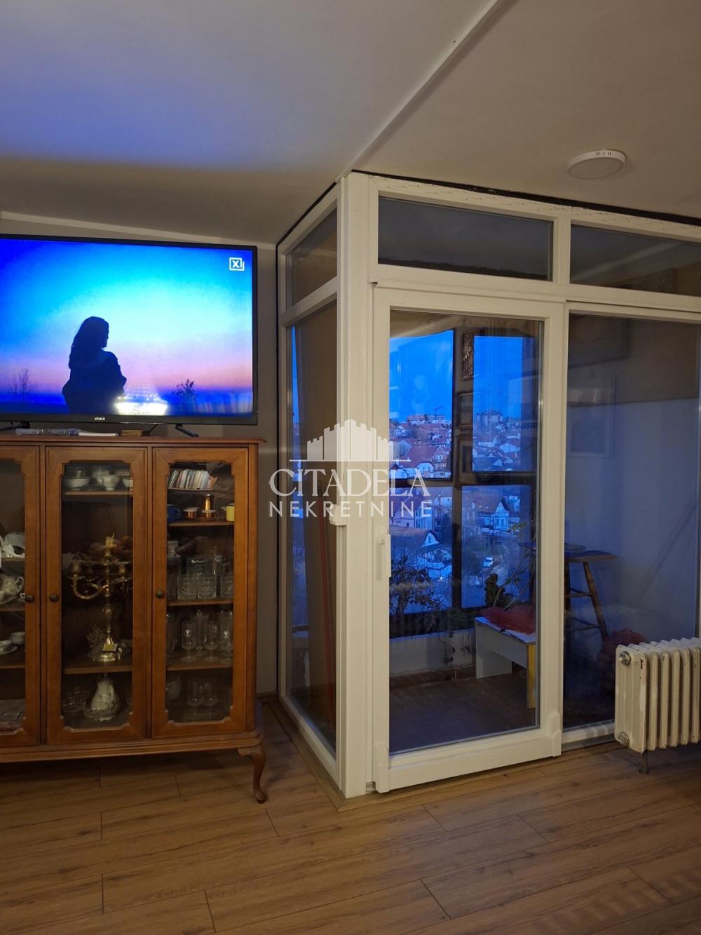 Stan na prodaju u Beogradu, Banjica, cetvorosoban, 118m2, cena 290000 evra