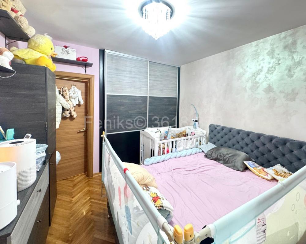 Stan na prodaju u Beogradu, Vračar, trosoban, 84m2, cena 335000 evra