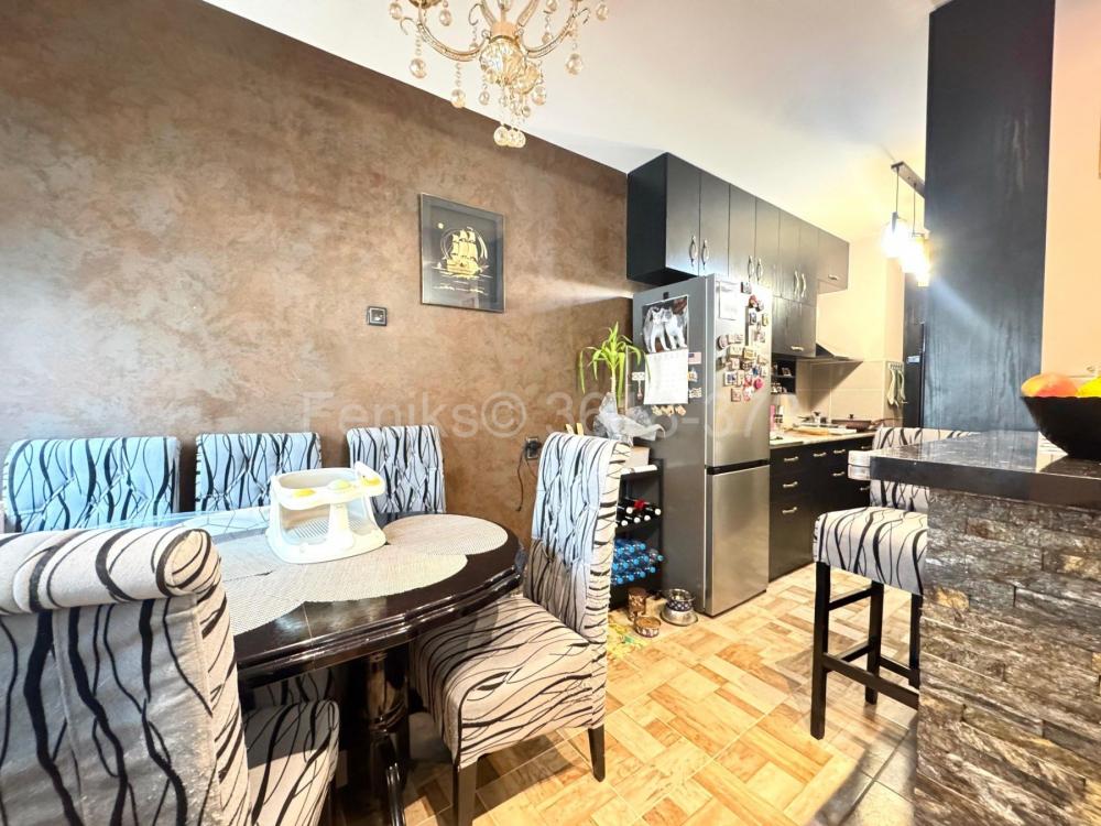 Stan na prodaju u Beogradu, Vračar, trosoban, 84m2, cena 335000 evra