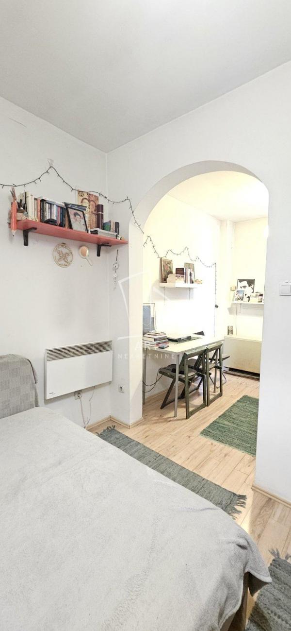 Stan na prodaju u Beogradu, Crveni Krst, 23m2, cena 103000 evra