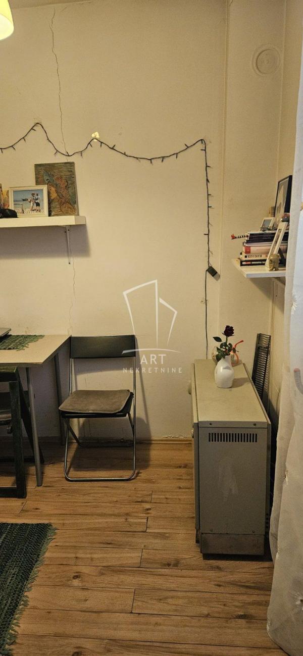 Stan na prodaju u Beogradu, Crveni Krst, 23m2, cena 103000 evra