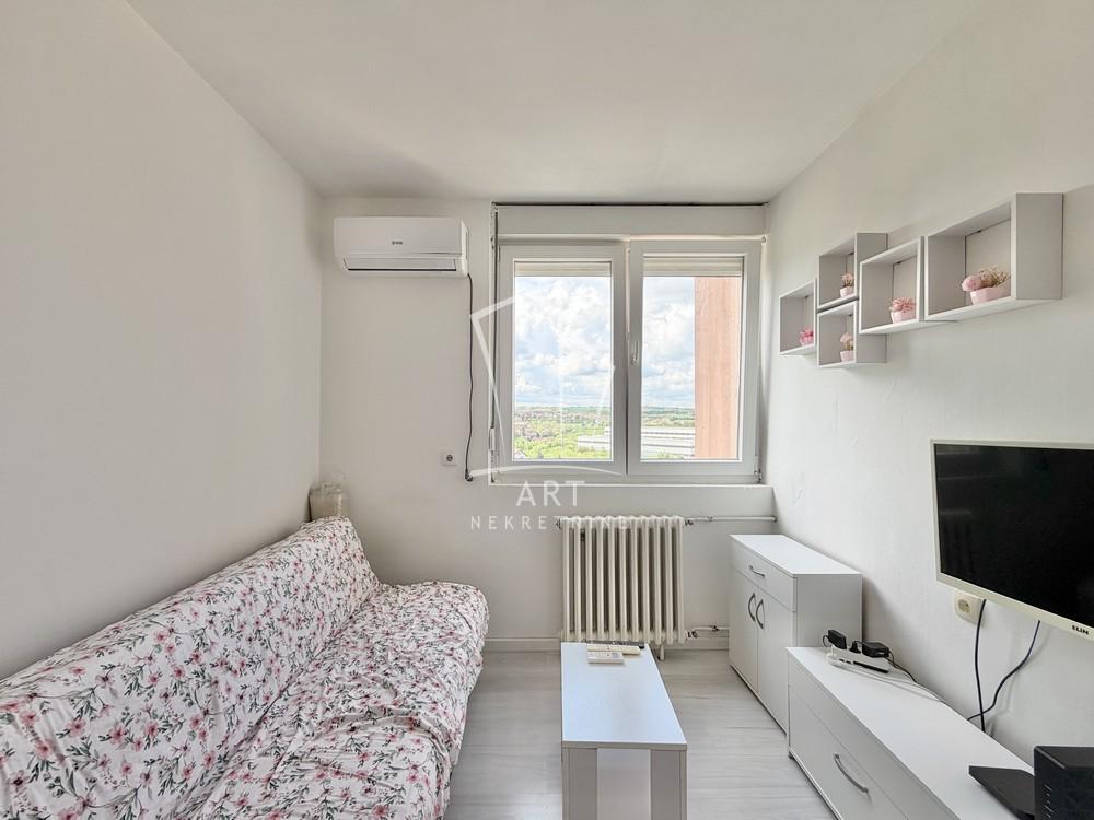 Stan na prodaju u Beogradu, Čukarica, 16m2, cena 49900 evra