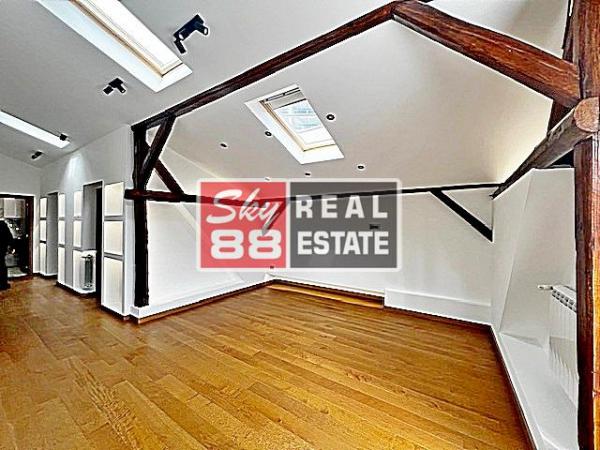 Stan na prodaju u Beogradu, Vračar (Hram), trosoban, 66m2, cena 390000 evra