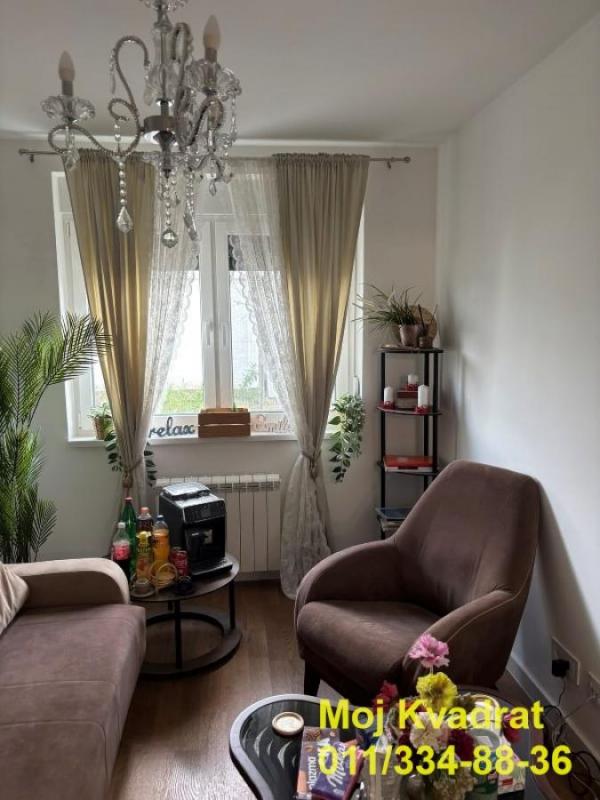 Stan na prodaju u Beogradu, Gornji grad, troiposoban, 95m2, cena 315000 evra