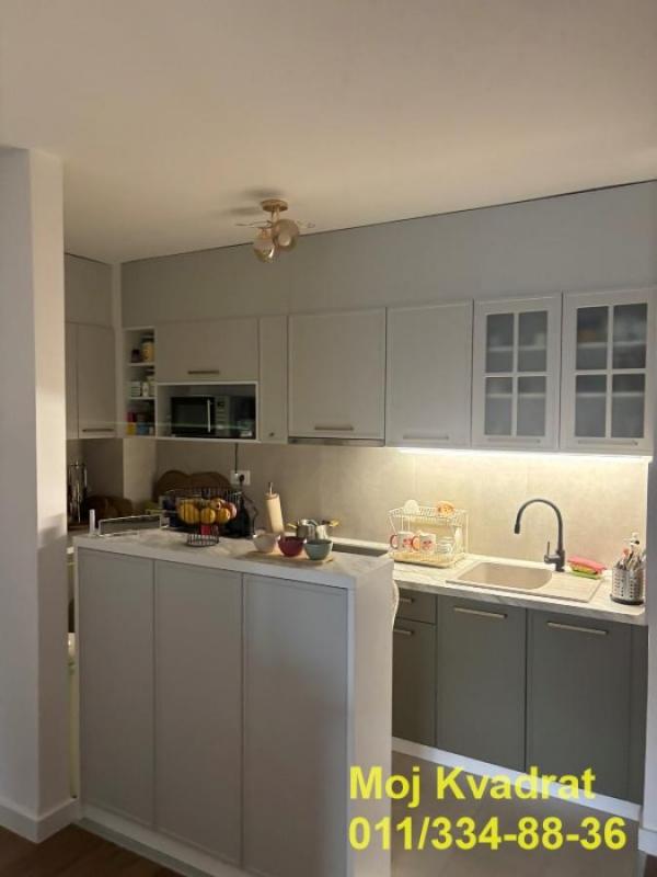 Stan na prodaju u Beogradu, Gornji grad, troiposoban, 95m2, cena 315000 evra