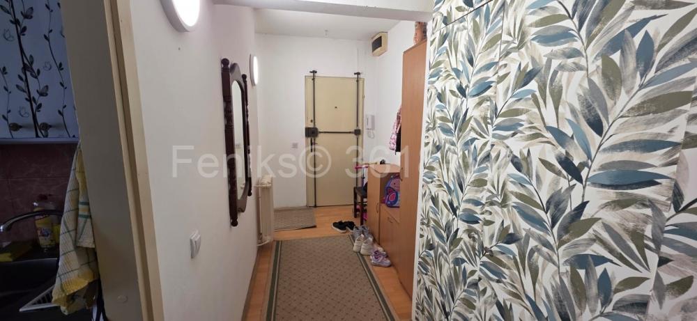 Stan na prodaju u Beogradu, Novi Beograd blok 63, dvoiposoban, 66m2, cena 207000 evra