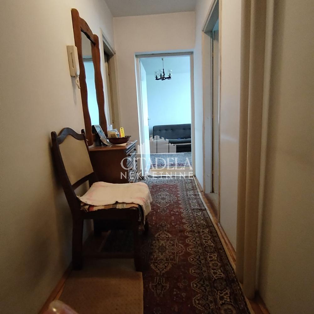 Stan na prodaju u Beogradu, Konjarnik, jednosoban, 38m2, cena 152000 evra