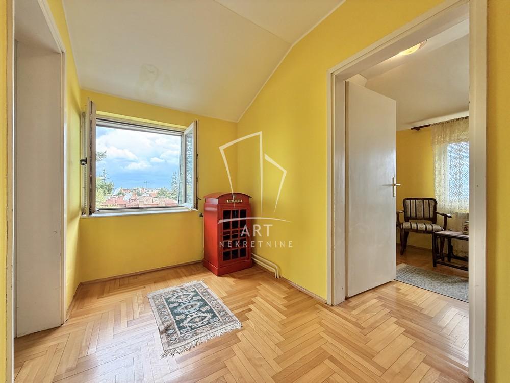 Stan na prodaju u Beogradu, Dedinje, cetvorosoban, 128m2, cena 520000 evra