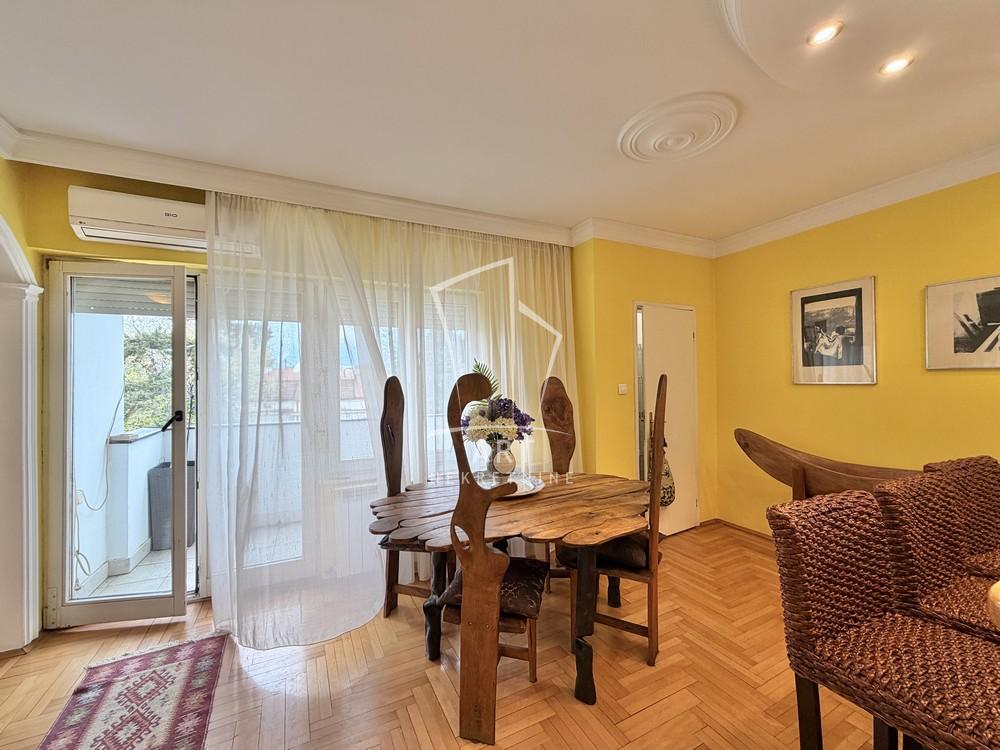 Stan na prodaju u Beogradu, Dedinje, cetvorosoban, 128m2, cena 520000 evra