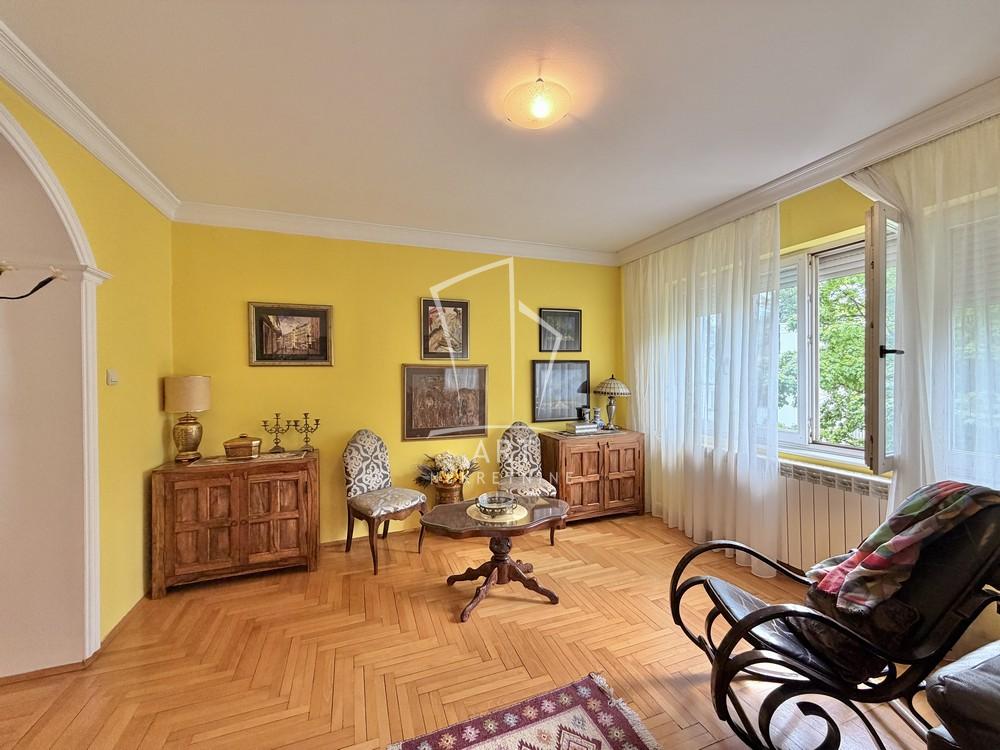 Stan na prodaju u Beogradu, Dedinje, cetvorosoban, 128m2, cena 520000 evra