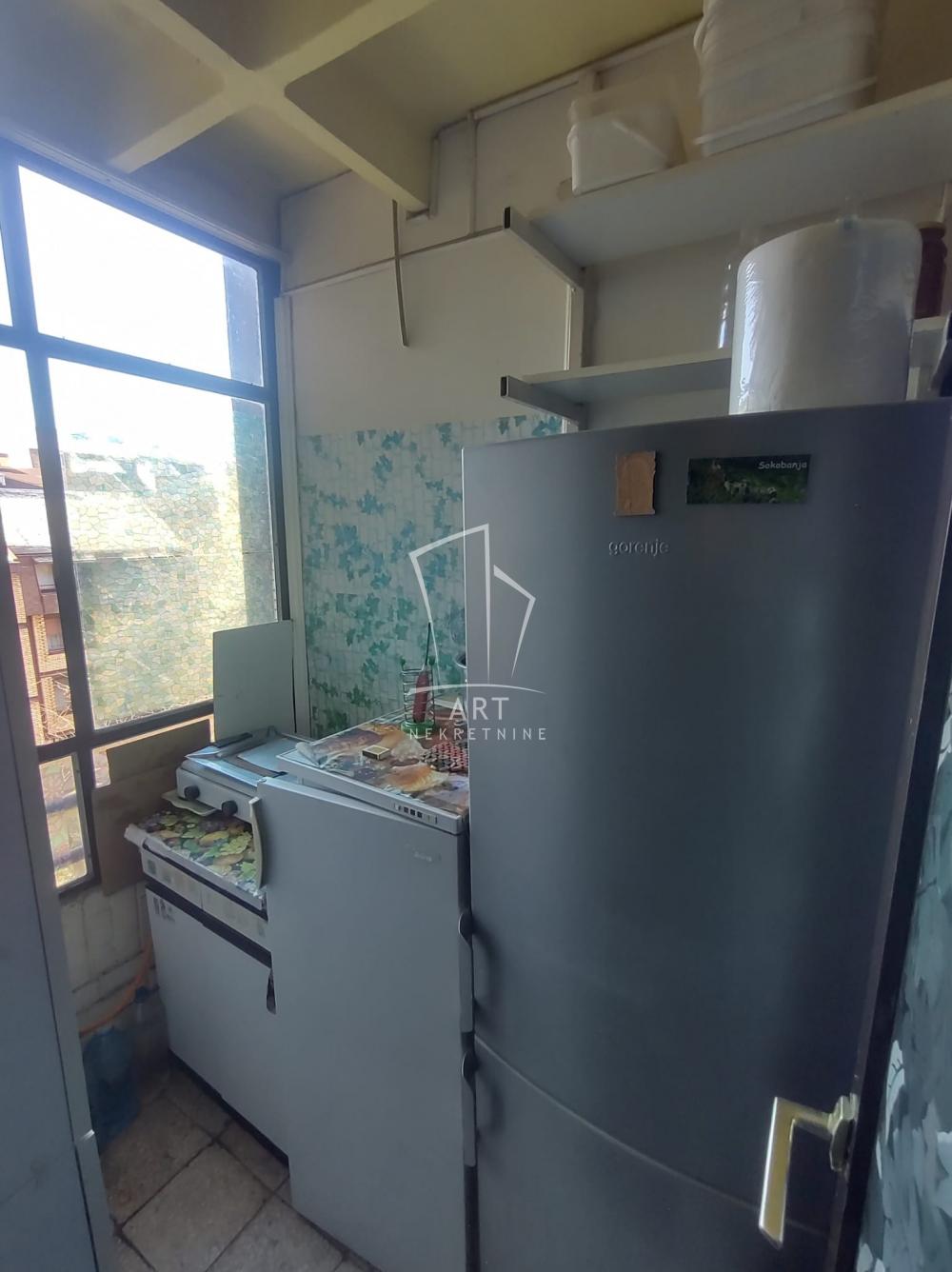 Stan na prodaju u Beogradu, Čukarica, dvosoban, 58m2, cena 190000 evra