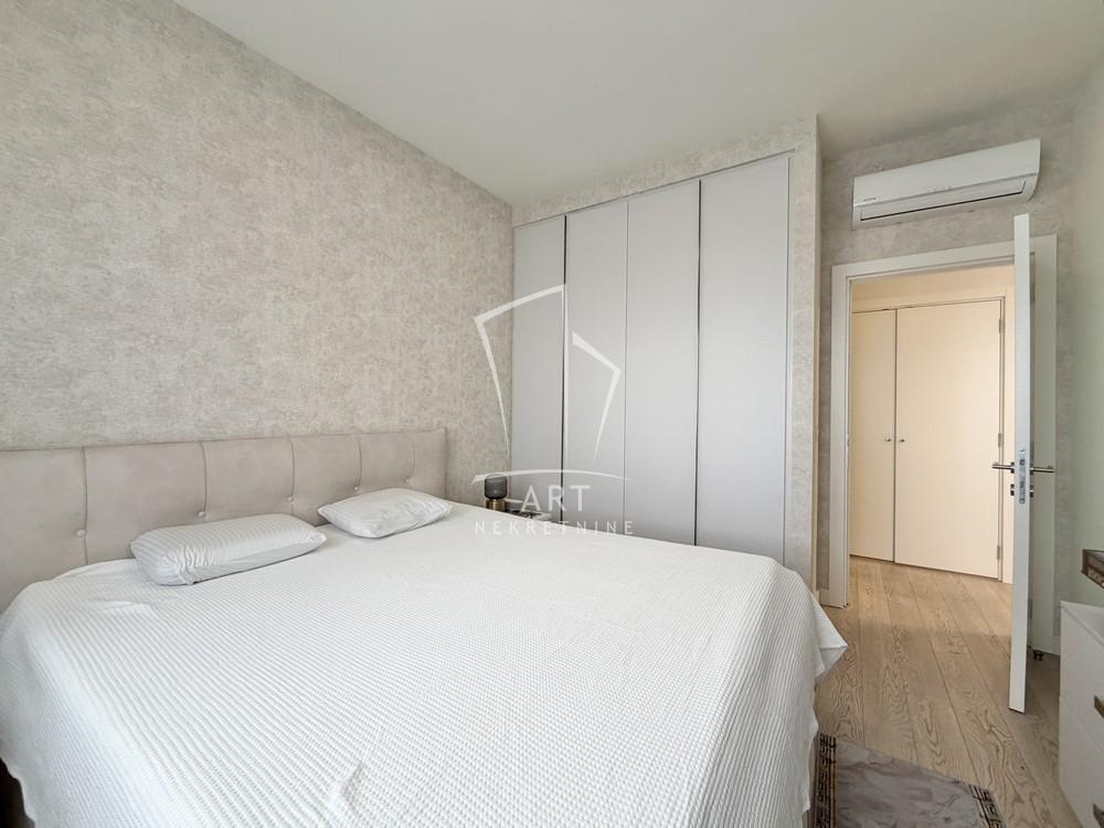 Stan na prodaju u Beogradu, Beograd na vodi, dvosoban, 53m2, cena 316000 evra