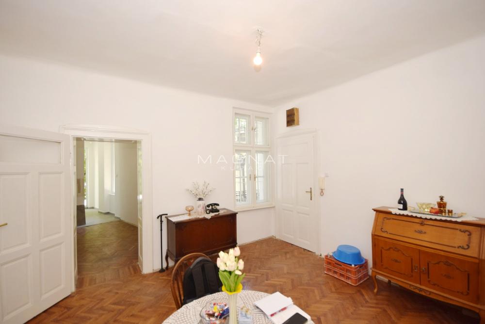 Stan na prodaju u Beogradu, Stari grad, trosoban, 87m2, cena 289900 evra