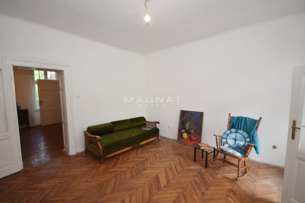 Stan na prodaju u Beogradu, Stari grad, trosoban, 87m2, cena 289900 evra