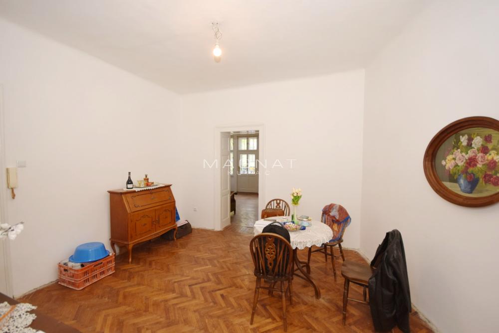 Stan na prodaju u Beogradu, Stari grad, trosoban, 87m2, cena 289900 evra