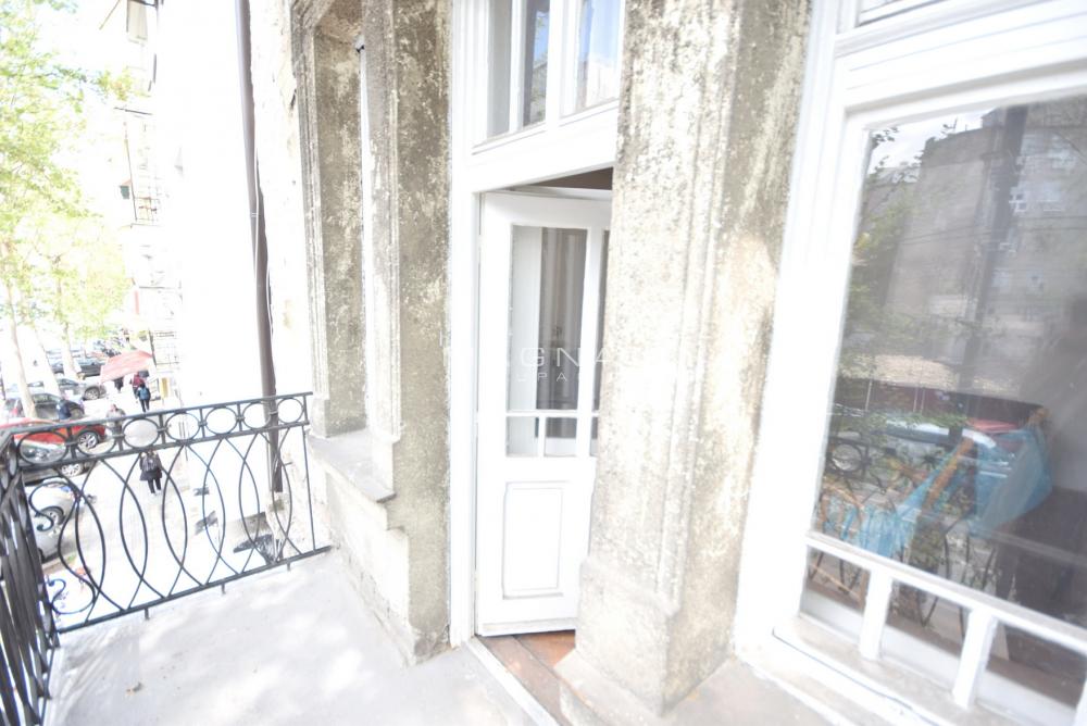 Stan na prodaju u Beogradu, Stari grad, trosoban, 87m2, cena 289900 evra