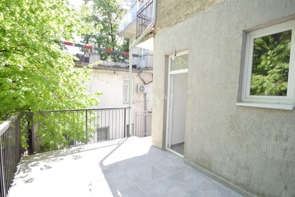 Stan na prodaju u Beogradu, Stari grad, trosoban, 87m2, cena 289900 evra