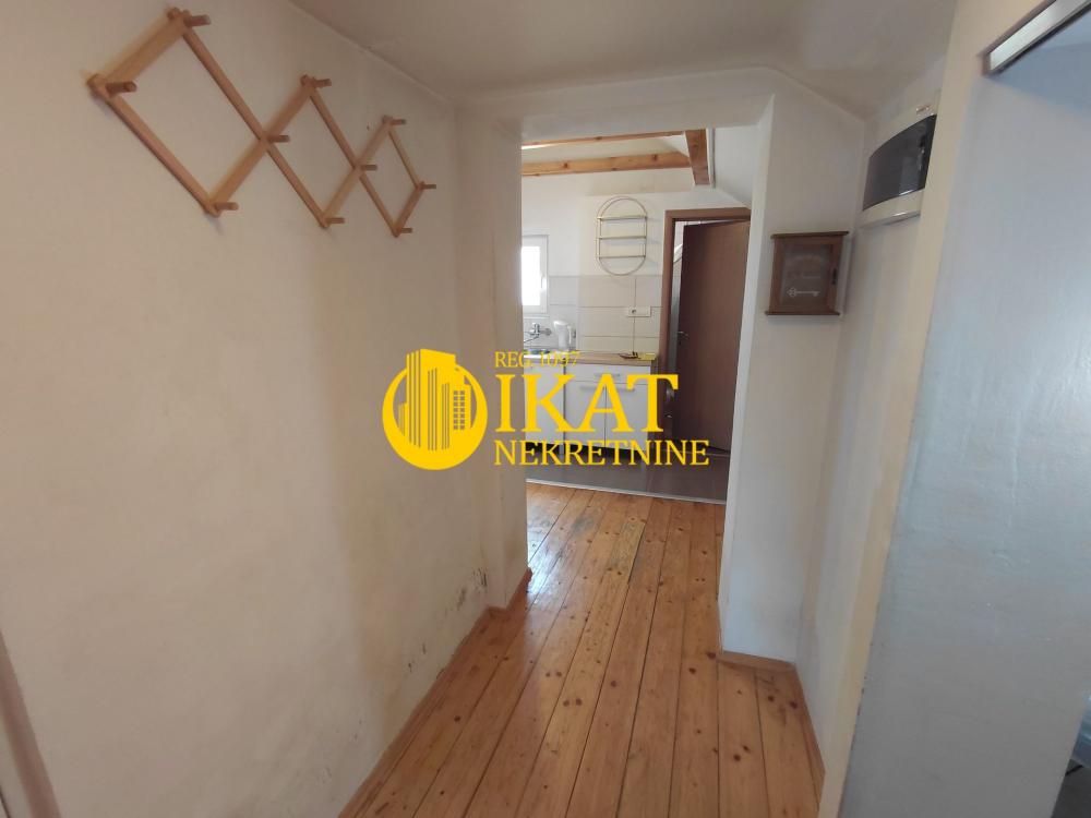 Stan na prodaju u Beogradu, Vračar, dvosoban, 37m2, cena 138000 evra