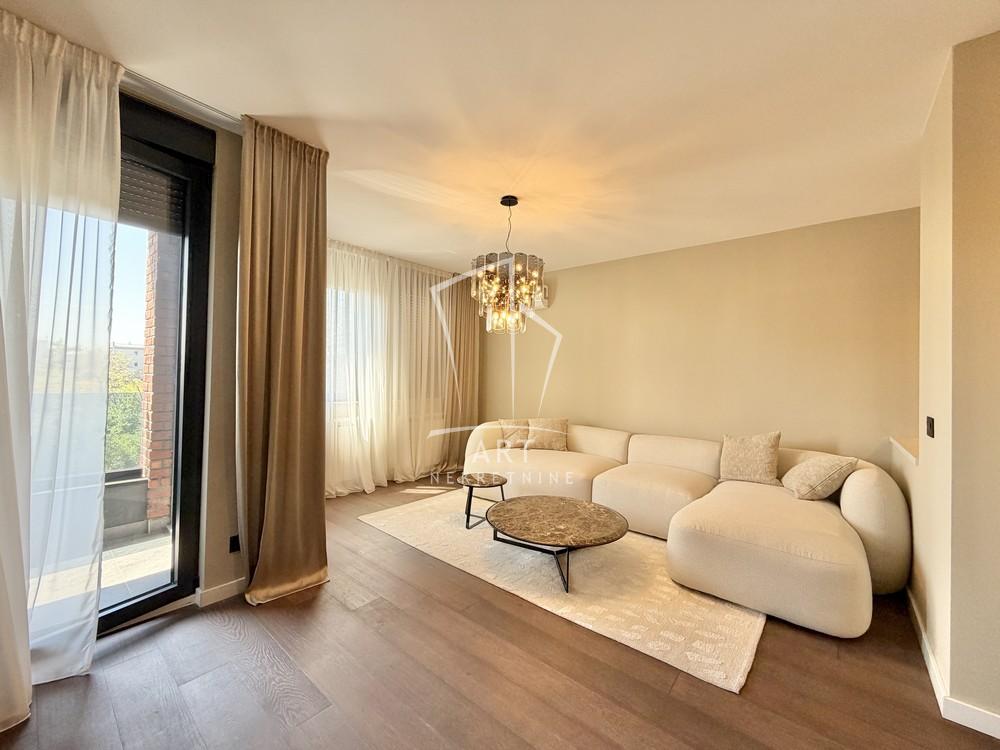 Stan na prodaju u Beogradu, Zemun, trosoban, 85m2, cena 288000 evra