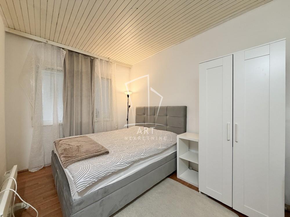 Stan na prodaju u Beogradu, Zemun, dvosoban, 37m2, cena 204000 evra