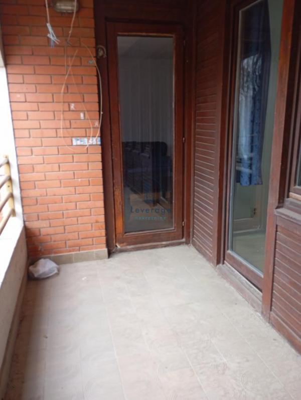 Stan na prodaju u Beogradu, Višnjička banja, trosoban, 67m2, cena 185000 evra