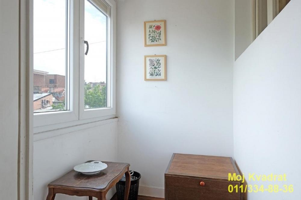 Stan na prodaju u Beogradu, Kalenić pijaca, dvosoban, 55m2, cena 249000 evra