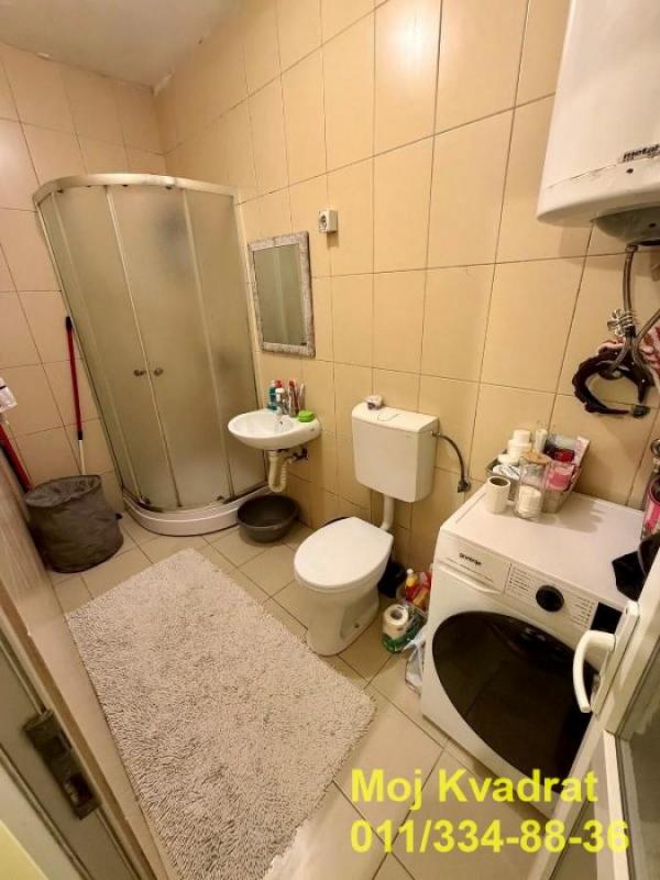 Stan na prodaju u Beogradu, Učiteljsko naselje, jednosoban, 30m2, cena 75000 evra