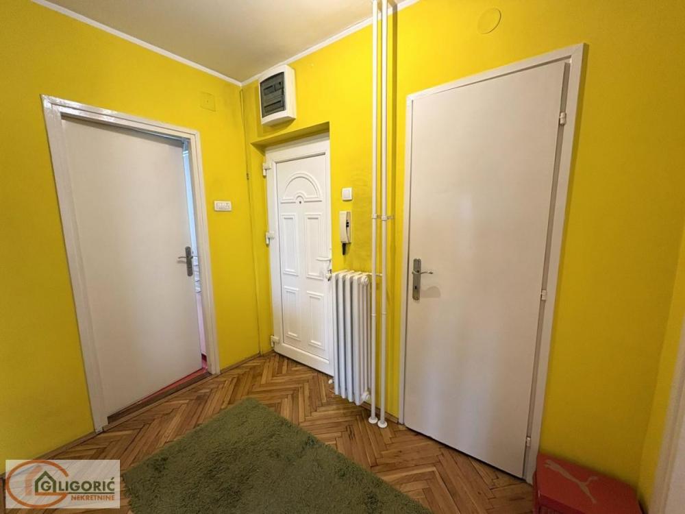 Stan na prodaju u Beogradu, Bogoslovija, dvosoban, 53m2, cena 210000 evra