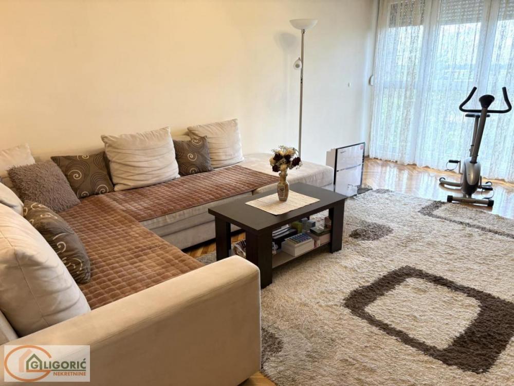 Stan na prodaju u Beogradu, Bogoslovija, dvosoban, 53m2, cena 210000 evra