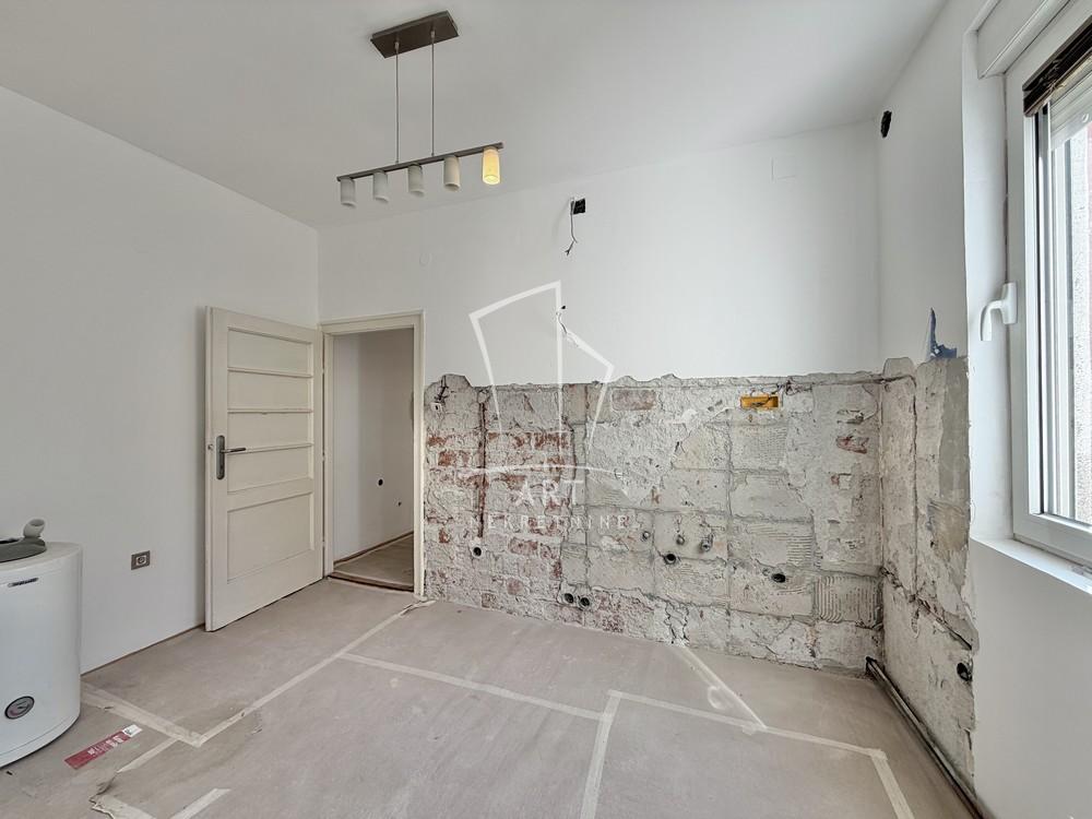 Stan na prodaju u Beogradu, Zvezdara, dvosoban, 42m2, cena 207000 evra