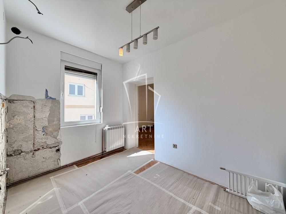 Stan na prodaju u Beogradu, Zvezdara, dvosoban, 42m2, cena 207000 evra