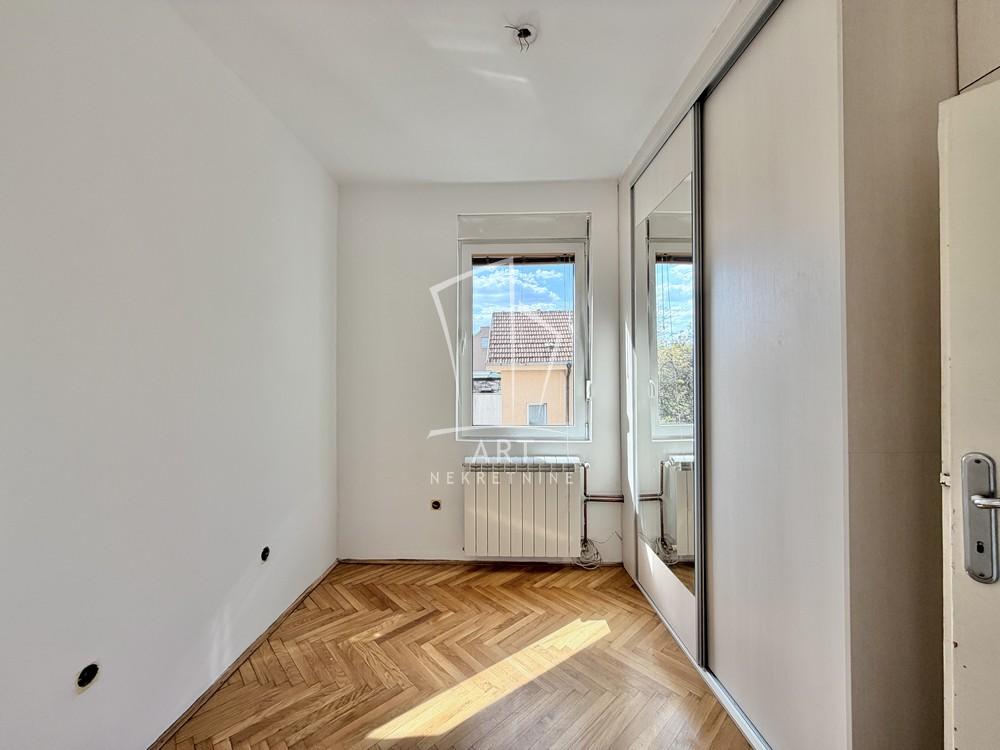 Stan na prodaju u Beogradu, Zvezdara, dvosoban, 42m2, cena 207000 evra