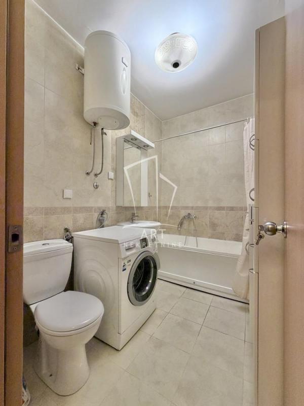 Stan na prodaju u Beogradu, Vračar (Hram), dvosoban, 46m2, cena 270000 evra