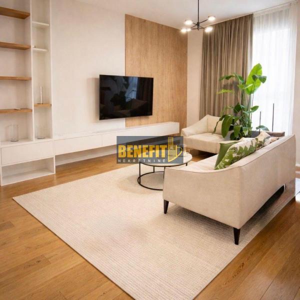 Stan na prodaju u Beogradu, Savski venac, cetvorosoban, 108m2, cena 710000 evra