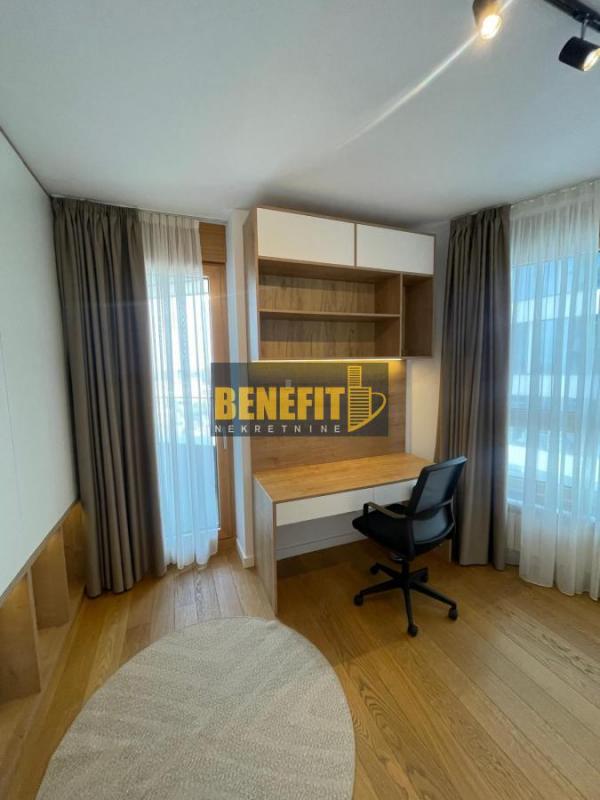 Stan na prodaju u Beogradu, Savski venac, cetvorosoban, 108m2, cena 710000 evra