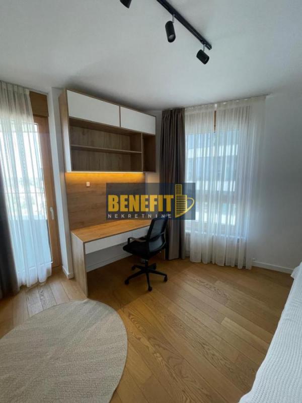 Stan na prodaju u Beogradu, Savski venac, cetvorosoban, 108m2, cena 710000 evra