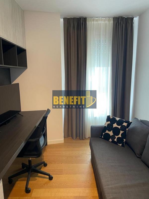 Stan na prodaju u Beogradu, Savski venac, cetvorosoban, 108m2, cena 710000 evra