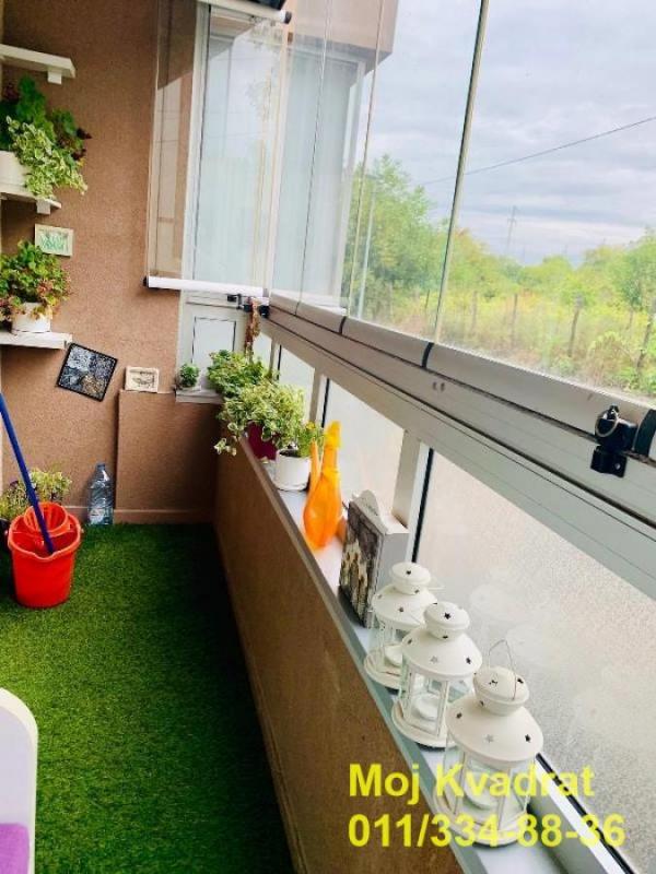 Stan na prodaju u Beogradu, Mirijevo, trosoban, 70m2, cena 204000 evra