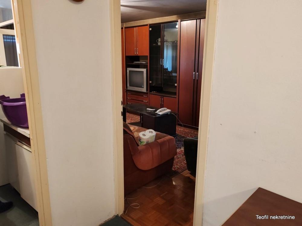 Stan na prodaju u Beogradu, Novi Beograd blok 70 (Kineski TC), dvosoban, 59m2, cena 220000 evra