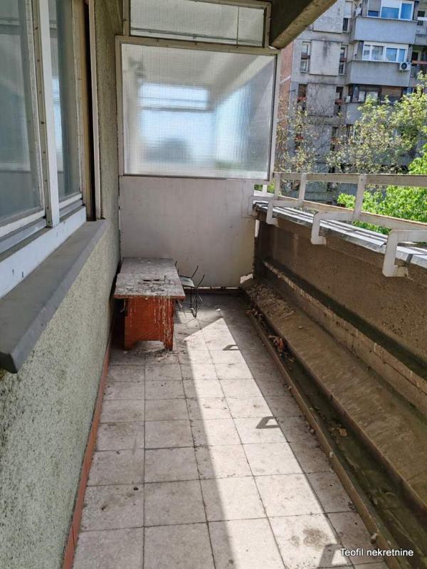 Stan na prodaju u Beogradu, Novi Beograd blok 70 (Kineski TC), dvosoban, 59m2, cena 220000 evra