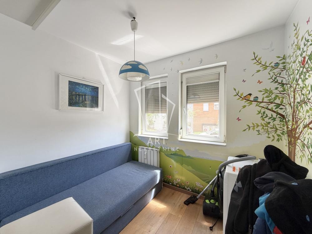 Stan na prodaju u Beogradu, Zvezdara, dvoiposoban, 67m2, cena 204000 evra