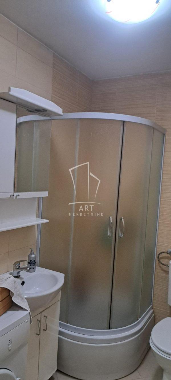 Stan na prodaju u Beogradu, Mirijevo, 28m2, cena 82000 evra