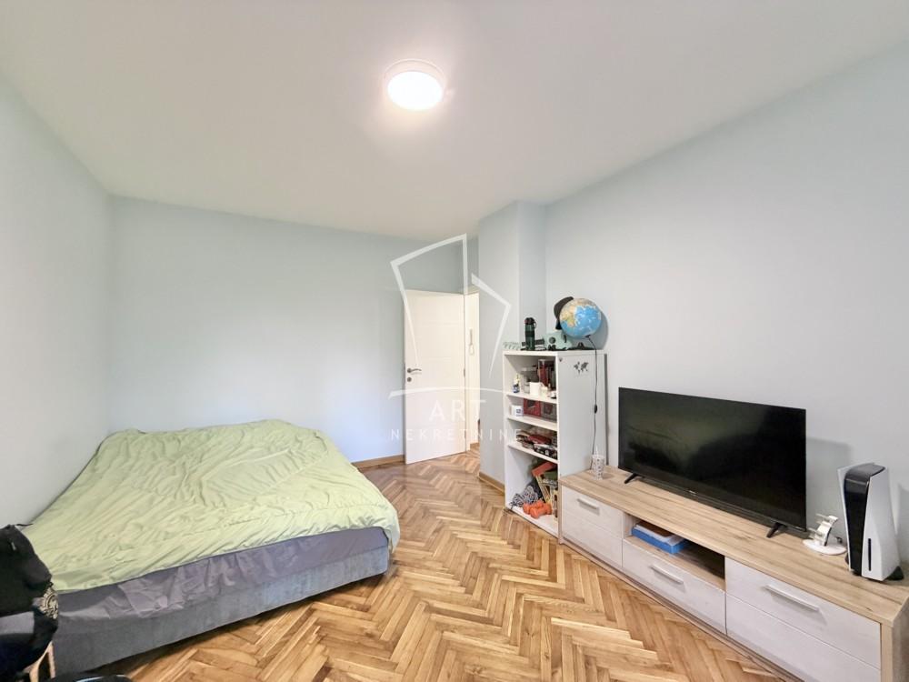 Stan na prodaju u Beogradu, Banovo brdo, dvosoban, 55m2, cena 139900 evra