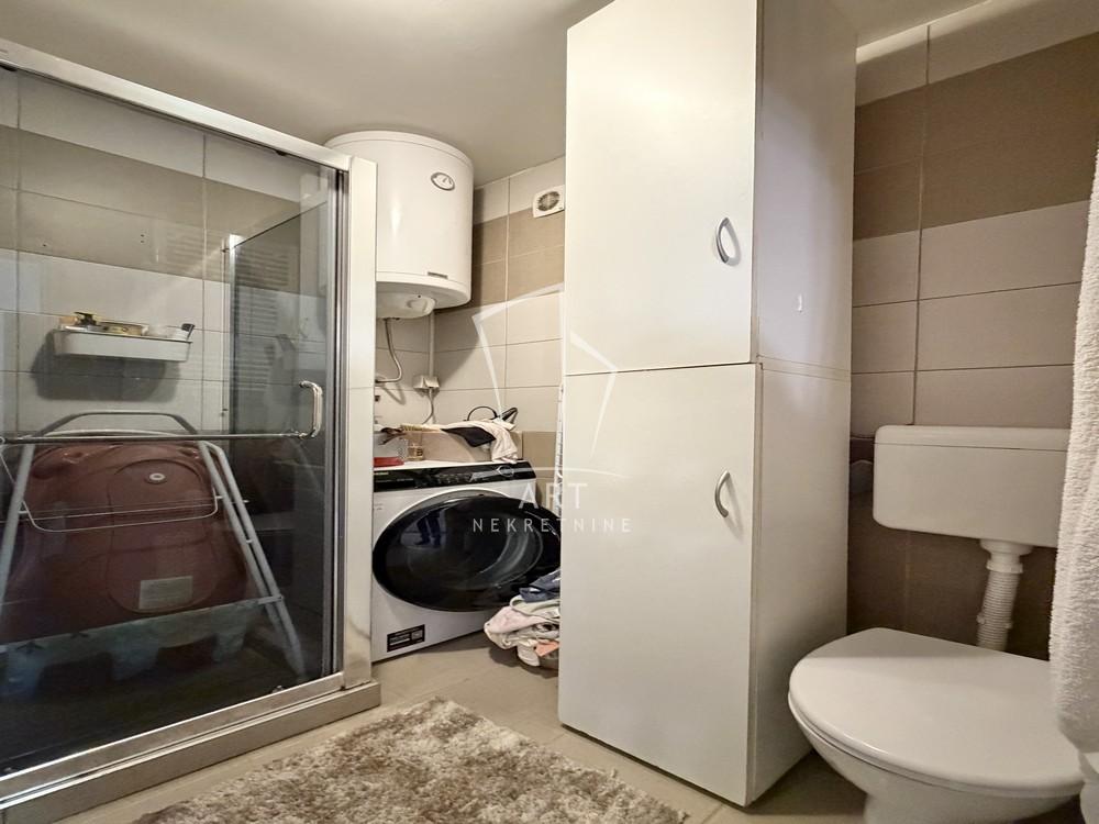 Stan na prodaju u Beogradu, Novi Beograd, dvosoban, 47m2, cena 125000 evra