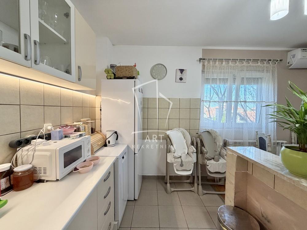 Stan na prodaju u Beogradu, Novi Beograd, dvosoban, 47m2, cena 125000 evra